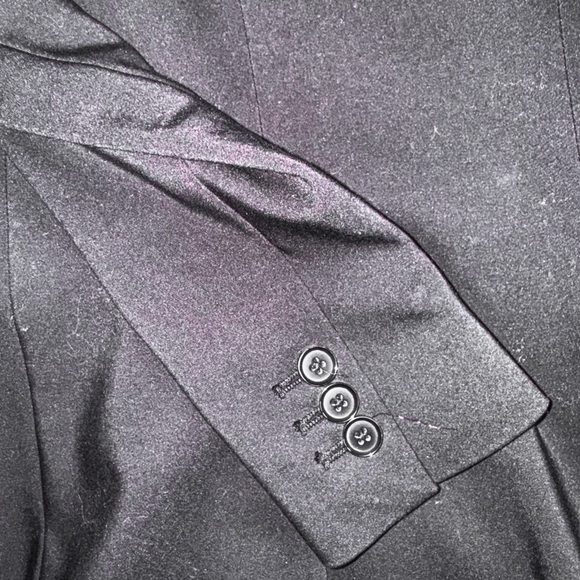 Apt. 9 Size 0 Black Fitted Padded Shoulders Lined Torie Blazer Nearly New - Picture 8 of 8